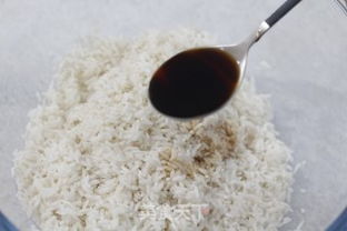 咸蛋黄肉粽子的做法 咸蛋黄肉粽子怎么做 吾爱烘焙的菜谱